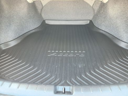 Used 2013 Honda Accord EX-L image 21