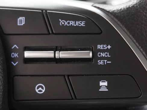 Used 2023 Hyundai Sonata SEL FWD image 18