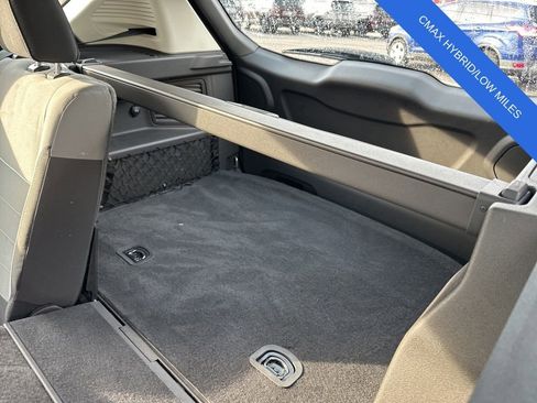 Used 2015 Ford C-MAX SE w/ Equipment Group 201A FWD image 26