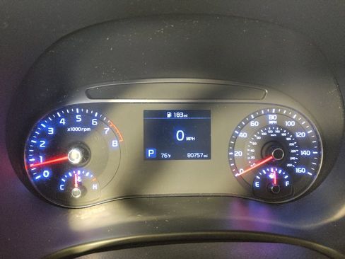 Used 2020 Kia Soul LX FWD image 23