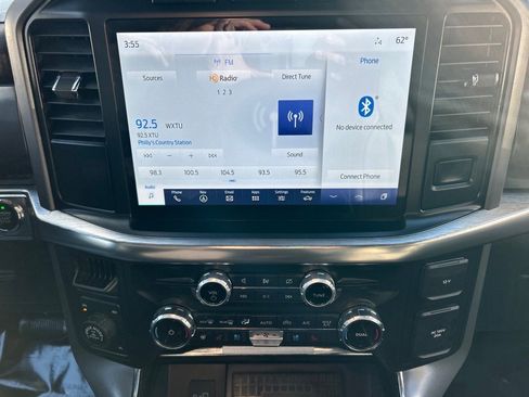 Used 2022 Ford F150 Lariat w/ Equipment Group 502A High image 27