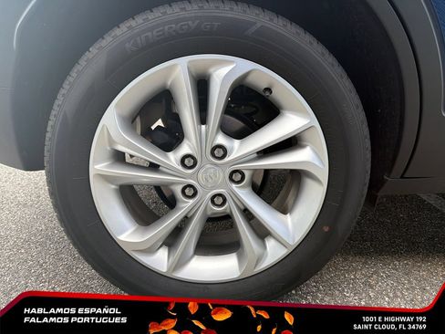 Used 2023 Buick Encore GX Preferred w/ Cold Weather Comfort Package FWD image 29