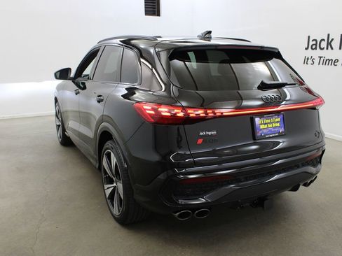 New 2026 Audi SQ5 Premium Plus image 3