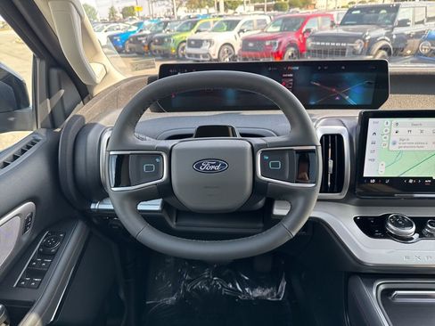 New 2025 Ford Expedition Max Active image 26