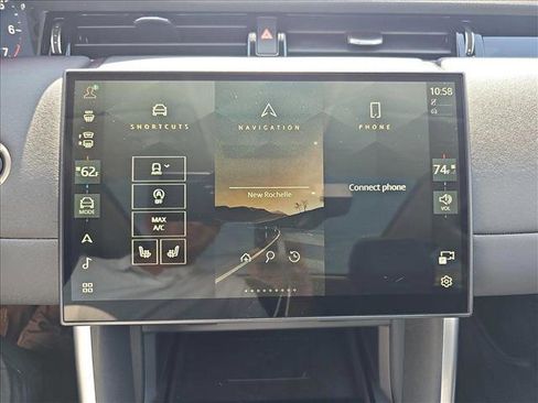 New 2024 Land Rover Discovery Sport S image 12