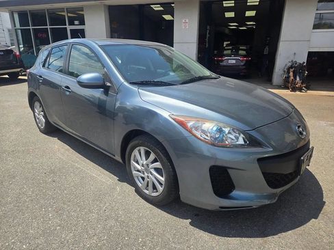 Used 2012 MAZDA MAZDA3 i Touring FWD image 11