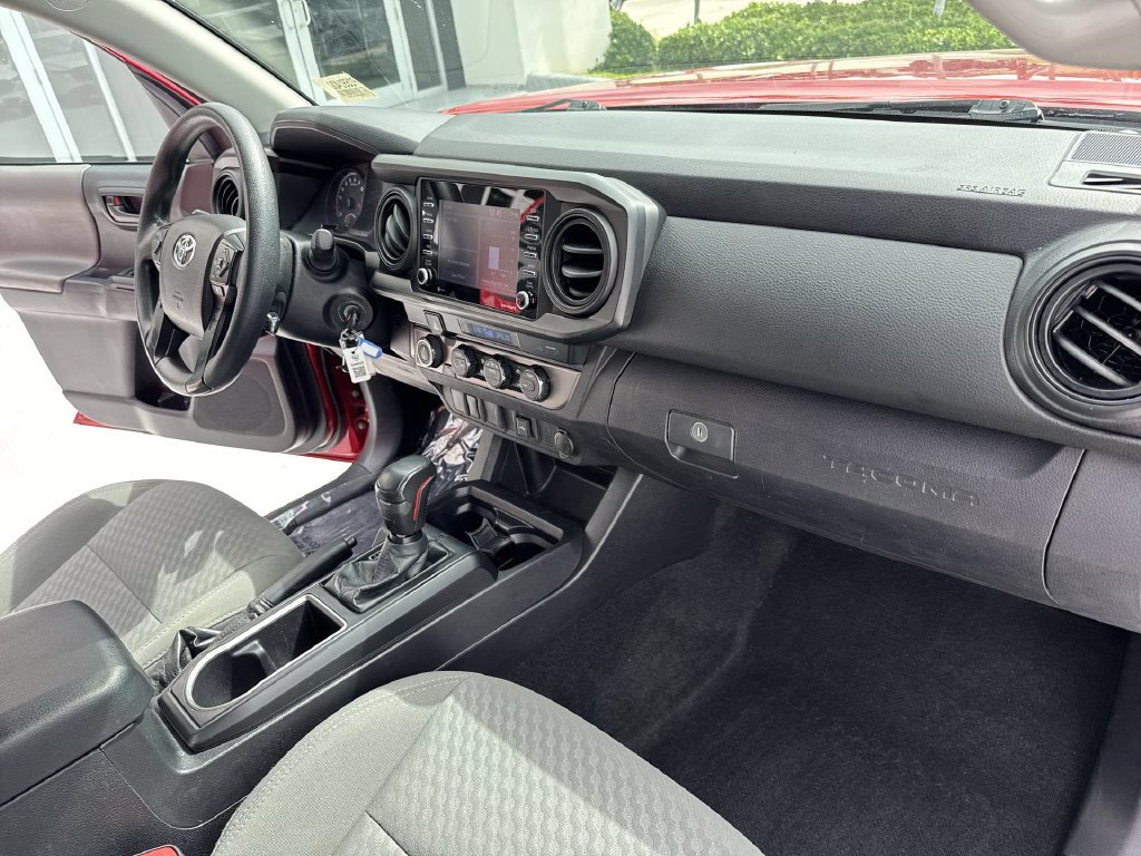 Used 2021 Toyota Tacoma SR AWD/4WD image 32