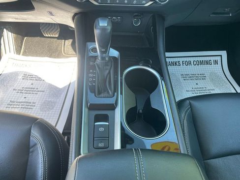 Used 2020 Nissan Altima 2.0 Platinum FWD image 22