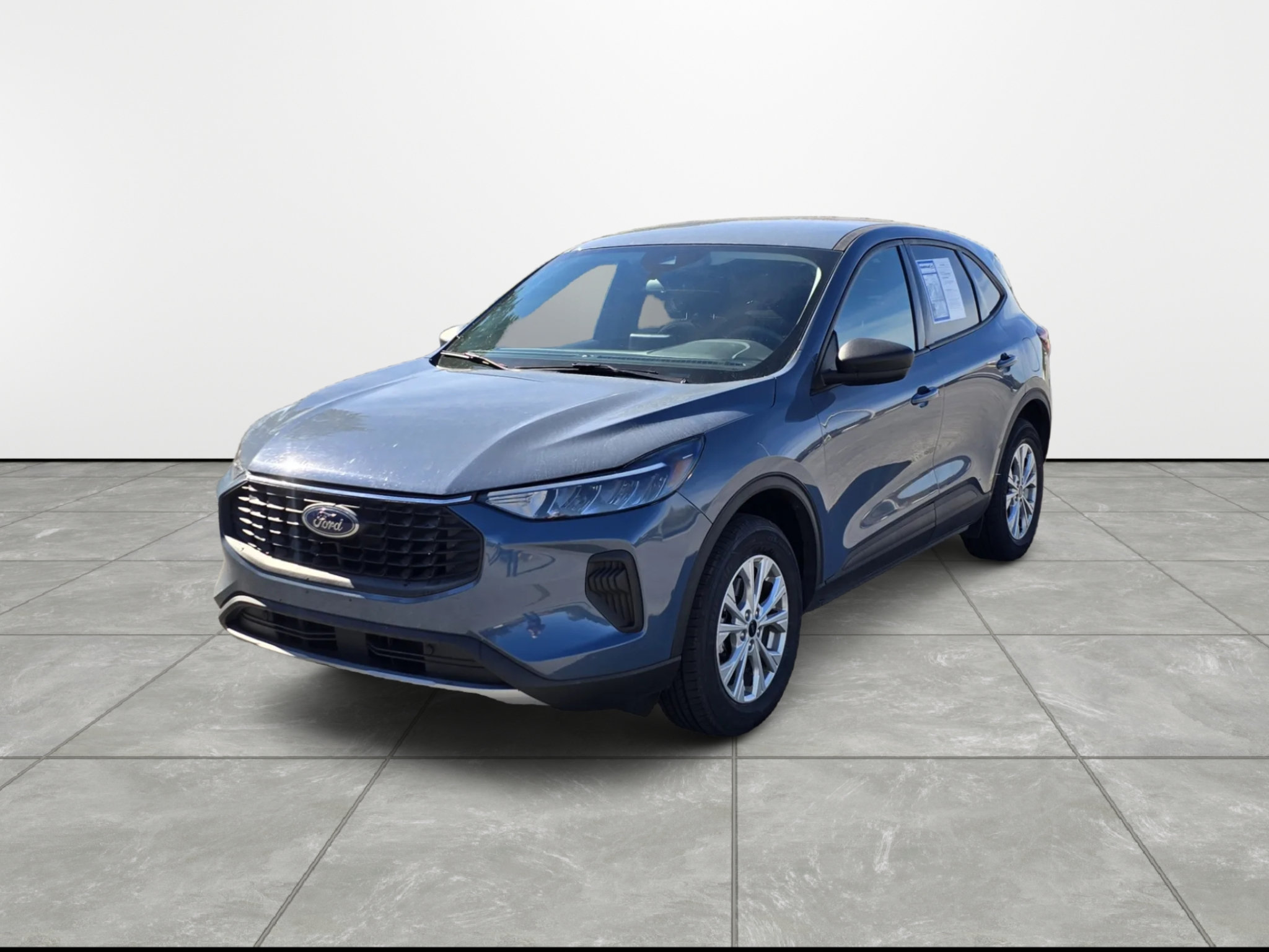 Used 2025 Ford Escape Active AWD/4WD image 7