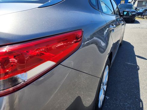 Used 2016 Kia Optima EX w/ Option Group 040 FWD image 35