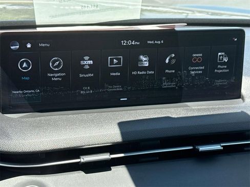 Used 2025 Genesis GV70 2.5T Select w/ Select Package image 13