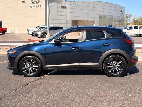 Used 2018 MAZDA CX-3 Touring w/ Preferred Equipment Package AWD/4WD image 3