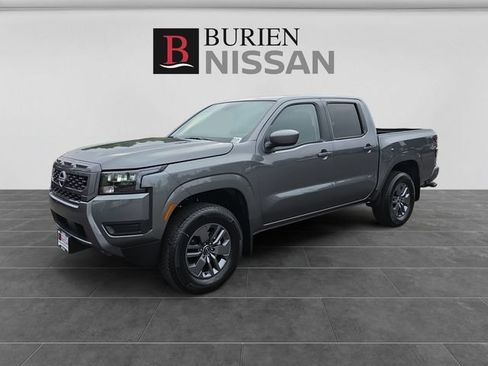 New 2026 Nissan Frontier SV w/ Tow Package AWD/4WD image 1