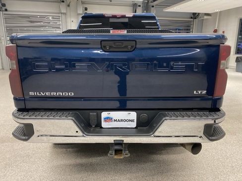 Used 2020 Chevrolet Silverado 3500 LTZ w/ LTZ Premium Package image 8