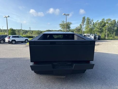 Used 2024 Tesla Cybertruck Cyberbeast AWD/4WD image 5