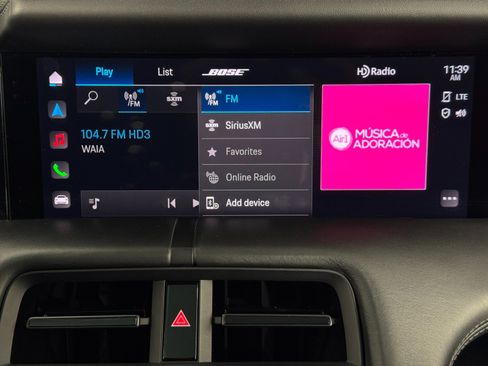 Used 2020 Porsche Taycan Turbo image 27