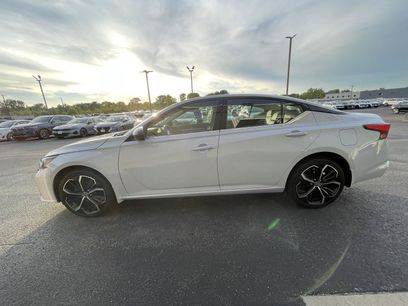 Used 2023 Nissan Altima 2.5 SR