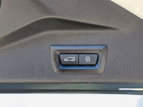 Used 2024 BMW X5 xDrive50e w/ Parking Assistance Package image 16