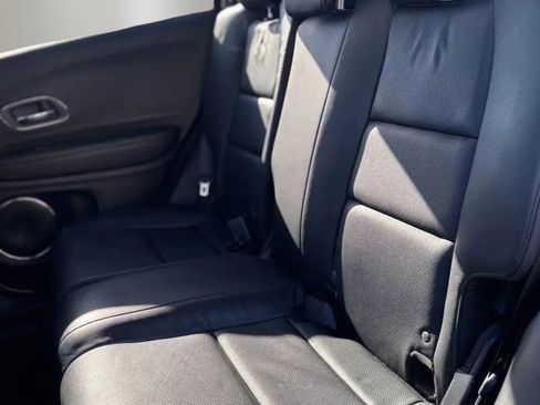 Used 2019 Honda HR-V EX-L image 19