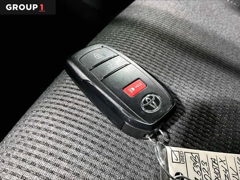 Used 2023 Toyota bZ4X XLE image 14