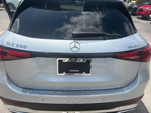 Used 2023 Mercedes-Benz GLC 300 4MATIC image 18