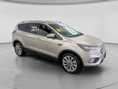 Used 2017 Ford Escape Titanium FWD image 7