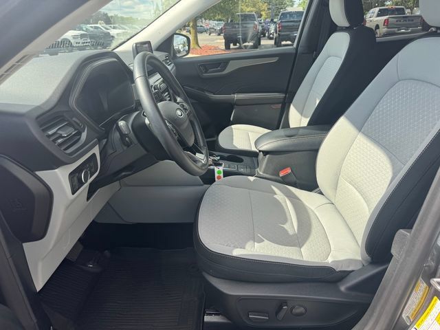 Used 2024 Ford Escape Active AWD/4WD image 22