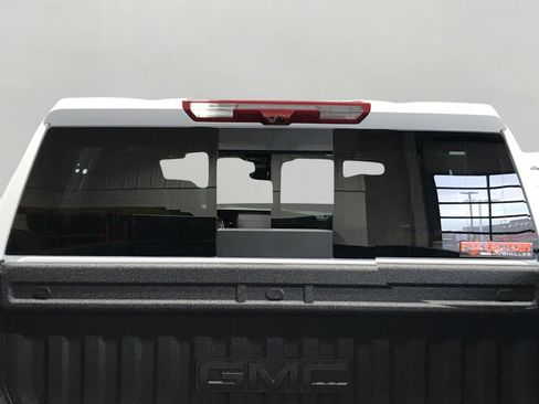New 2026 GMC Sierra 1500 AT4 w/ AT4 Premium Package AWD/4WD image 14