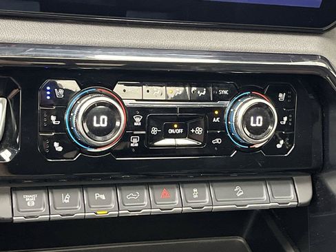 Certified 2025 GMC Sierra 2500 AT4 AWD/4WD image 25