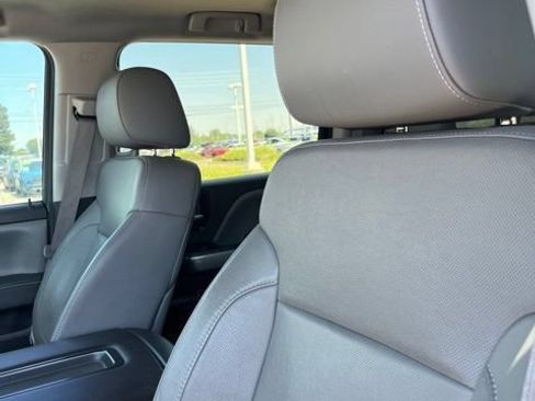 Used 2015 Chevrolet Silverado 1500 LTZ Z71 w/ LTZ Plus Package AWD/4WD image 11