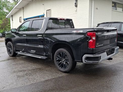 Used 2024 Chevrolet Silverado 1500 LTZ w/ LTZ Premium Package AWD/4WD image 6