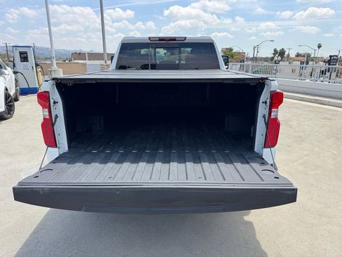 Used 2022 Chevrolet Silverado 1500 RST AWD/4WD image 8
