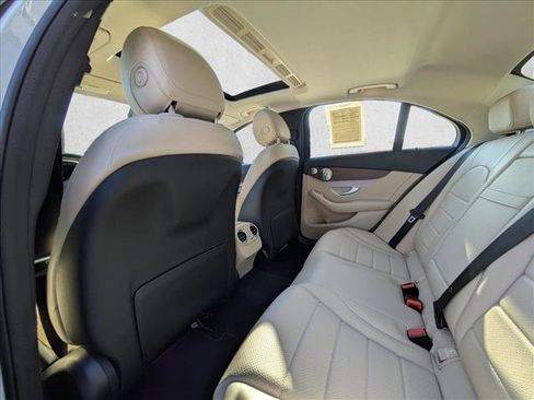 Used 2021 Mercedes-Benz C 300 4MATIC Sedan image 17