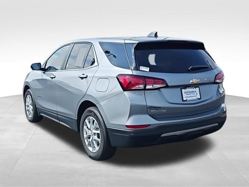 Used 2024 Chevrolet Equinox LT FWD image 7