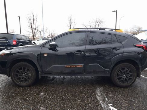 Used 2024 Subaru Crosstrek 2.5i Wilderness image 2