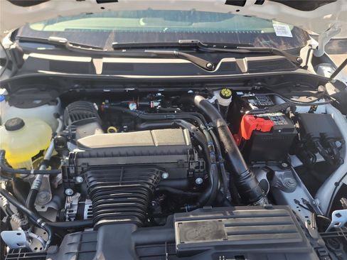 New 2026 Lincoln Corsair Premiere image 23