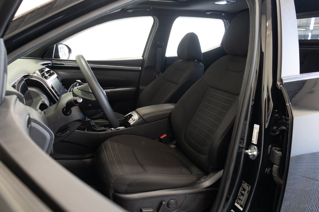 Used 2023 Hyundai Santa Cruz SEL w/ Activity Package FWD image 19