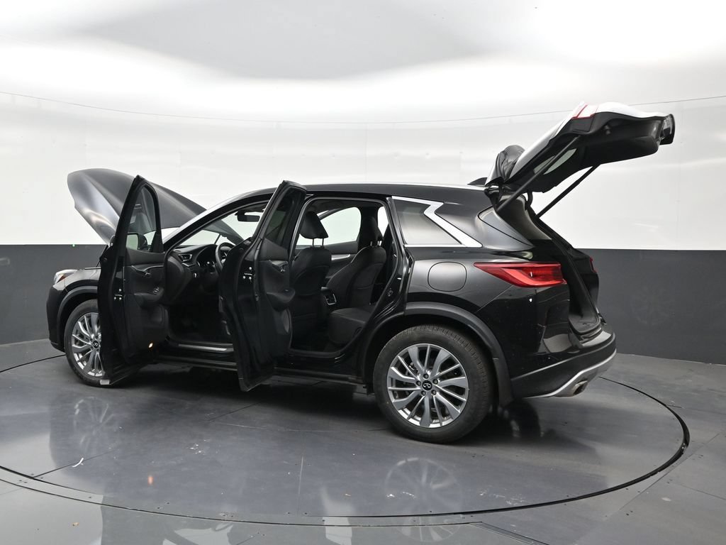 Used 2023 INFINITI QX50 Pure FWD image 31