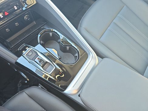 New 2025 Audi Q5 Premium image 23