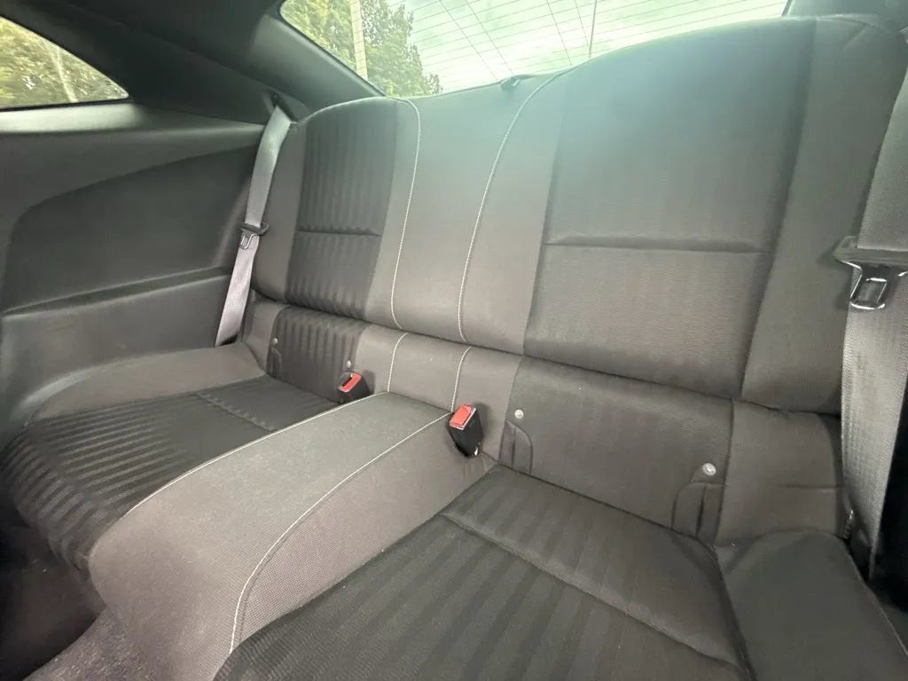 Used 2015 Chevrolet Camaro LS RWD image 9
