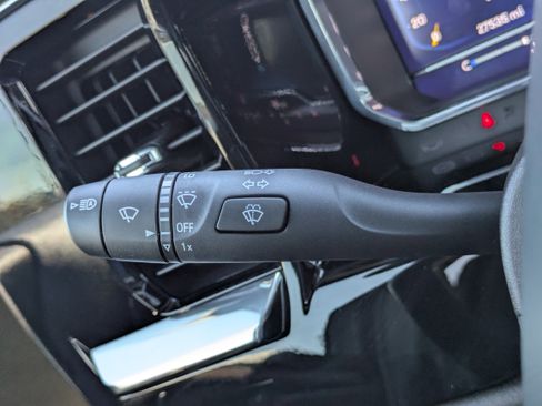 Used 2024 Chevrolet Silverado 1500 LT Trail Boss w/ Convenience Package II image 18