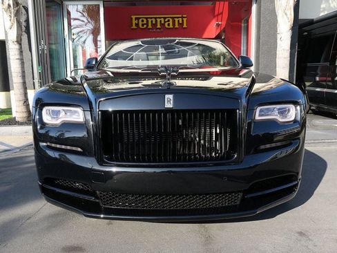 Used 2017 Rolls-Royce Dawn image 3