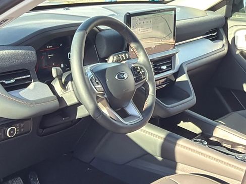 New 2026 Ford Explorer Active w/ Active Comfort Package image 13