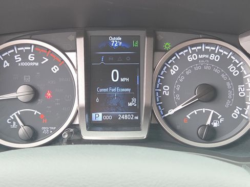 Used 2021 Toyota Tacoma SR5 image 23