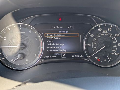 Used 2024 INFINITI QX80 Luxe image 19