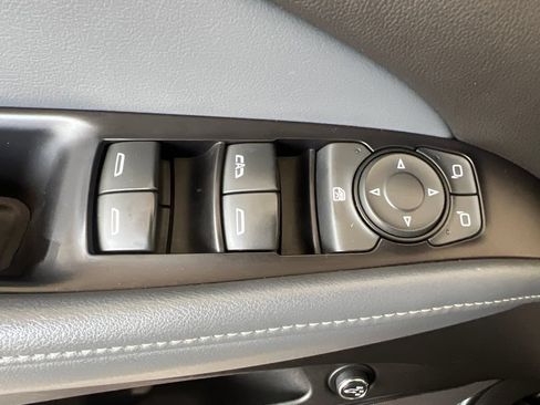 Used 2018 Buick Enclave Essence w/ Trailering Package AWD/4WD image 46