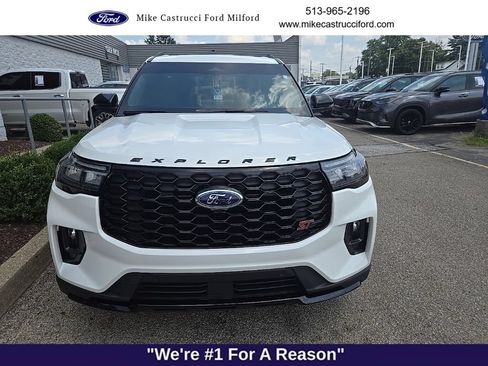 Used 2025 Ford Explorer ST w/ Sun And Sound Package AWD/4WD image 2