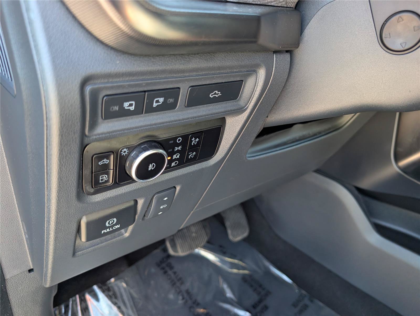 Used 2023 Ford F150 Platinum w/ Equipment Group 701A High AWD/4WD image 22