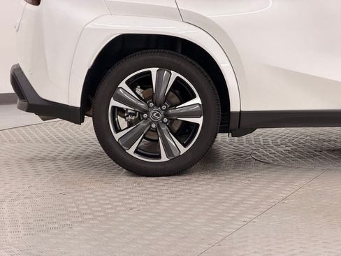 Certified 2025 Lexus UX 300h FWD w/ Accessory Package (Z1) image 12