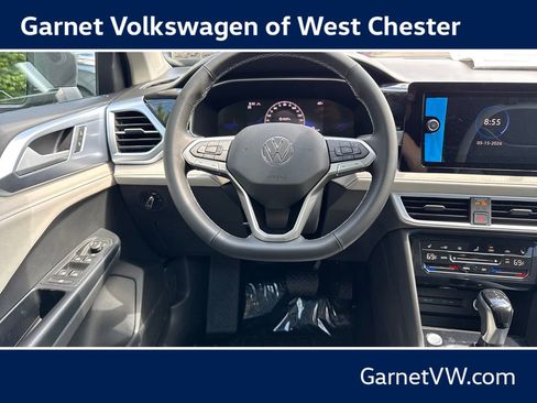 New 2026 Volkswagen Taos SE AWD/4WD image 20